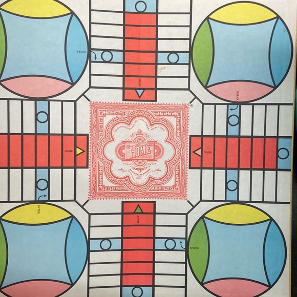 VINTAGE RARE 1975 THE GAME OF INDIA PARCHEESI BOARD GAME RETRO - Picture 9 of 11